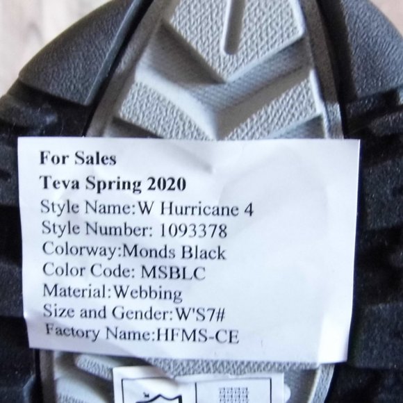 TEVA Hurricane 4 Monds Black Sport Sandals Womens Size 7 NWT - Picture 7 of 7